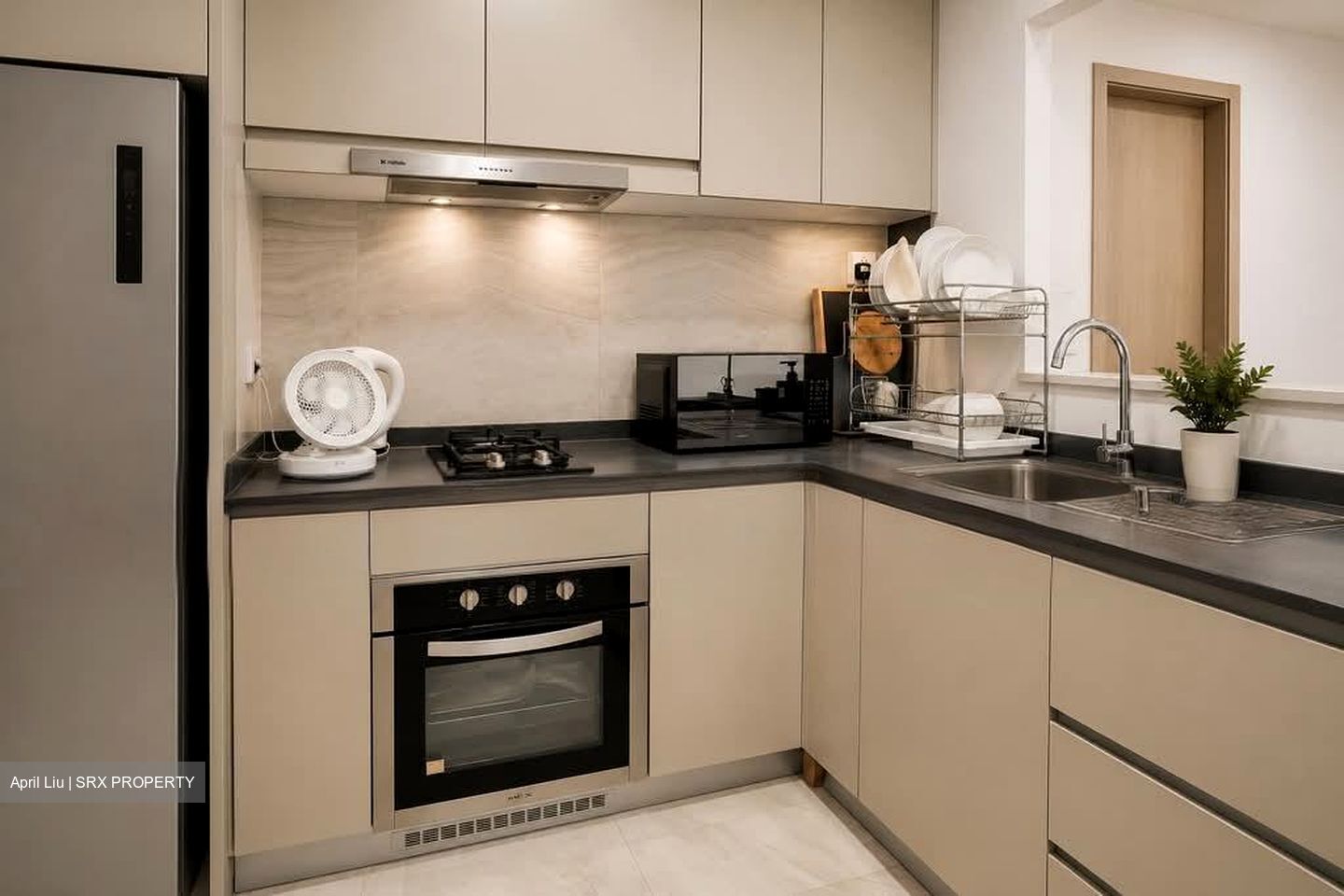 High Park Residences (D28), Apartment #558854191